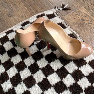 Christian Louboutin Patent Cream Pumps